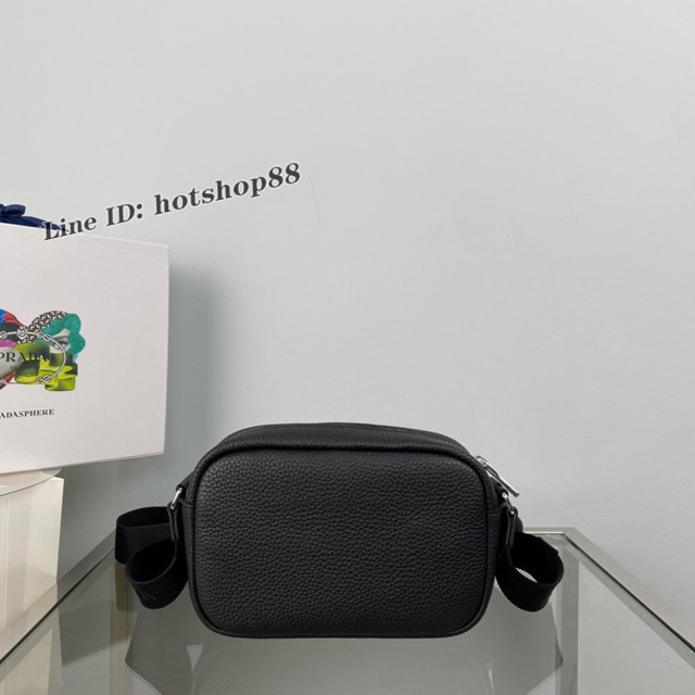 Prada專櫃新款相機斜跨包 1BH182 普拉達男女款斜背包 csp1568